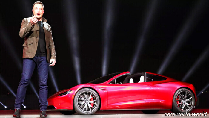 Задаток в 50 тыс. долларов за Roadster от ютубера MKBHD сегодня составил бы более 1 млн долларов в акциях Tesla | Carscoops